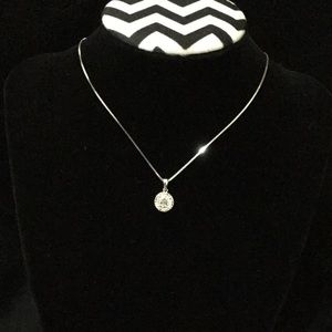 Women’s Diamond Halo Pendant